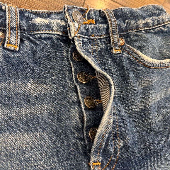 We The Free Distressed Women Denim Cutoff Shorts Size 26 - Picture 6 of 6